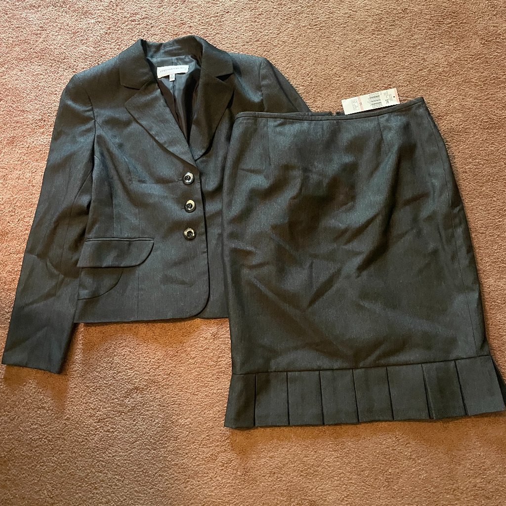 Jones New York Suit Jacket And Skirt